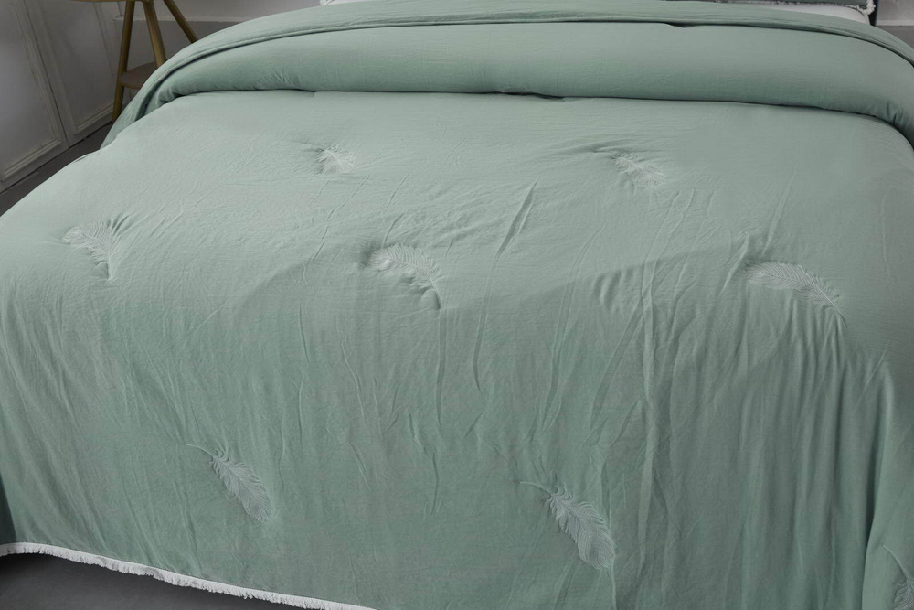 Покрывало 230x250 и 2 наволочки 50х70 Sofi De MarkO Наоми зеленое