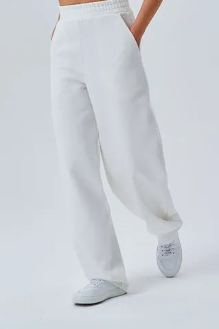 Джоггеры бананы без начеса кремового цвета