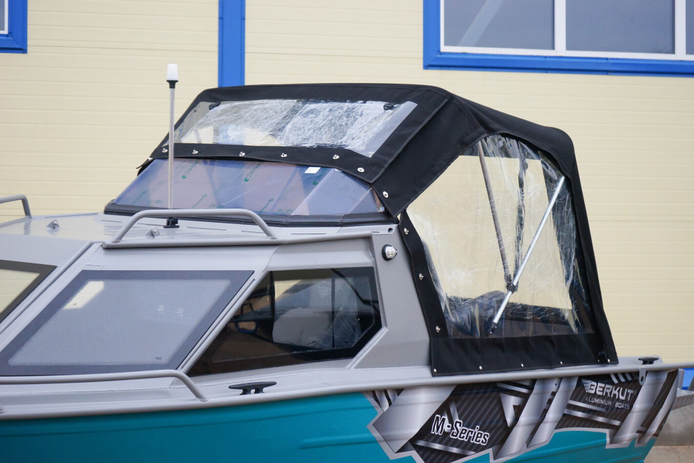 Лодка BERKUT M-HT