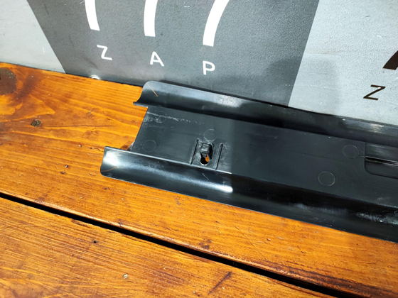 Дефлектор радиатора Toyota Camry (XV70) 17-20 Б/У Оригинал 1659225010