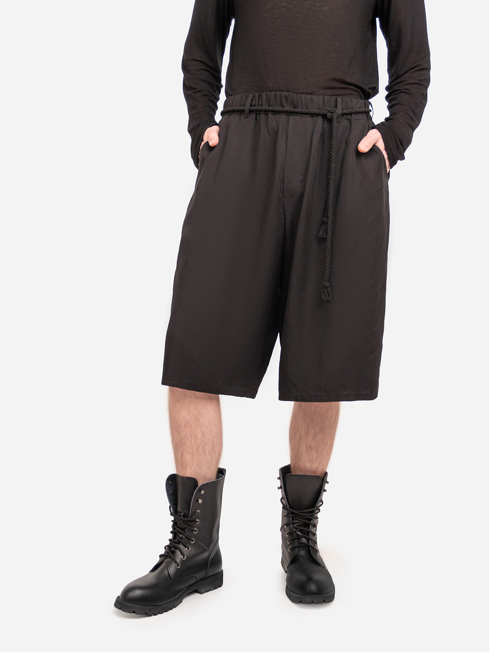 Шорты мужские из купры "Омут". Черные