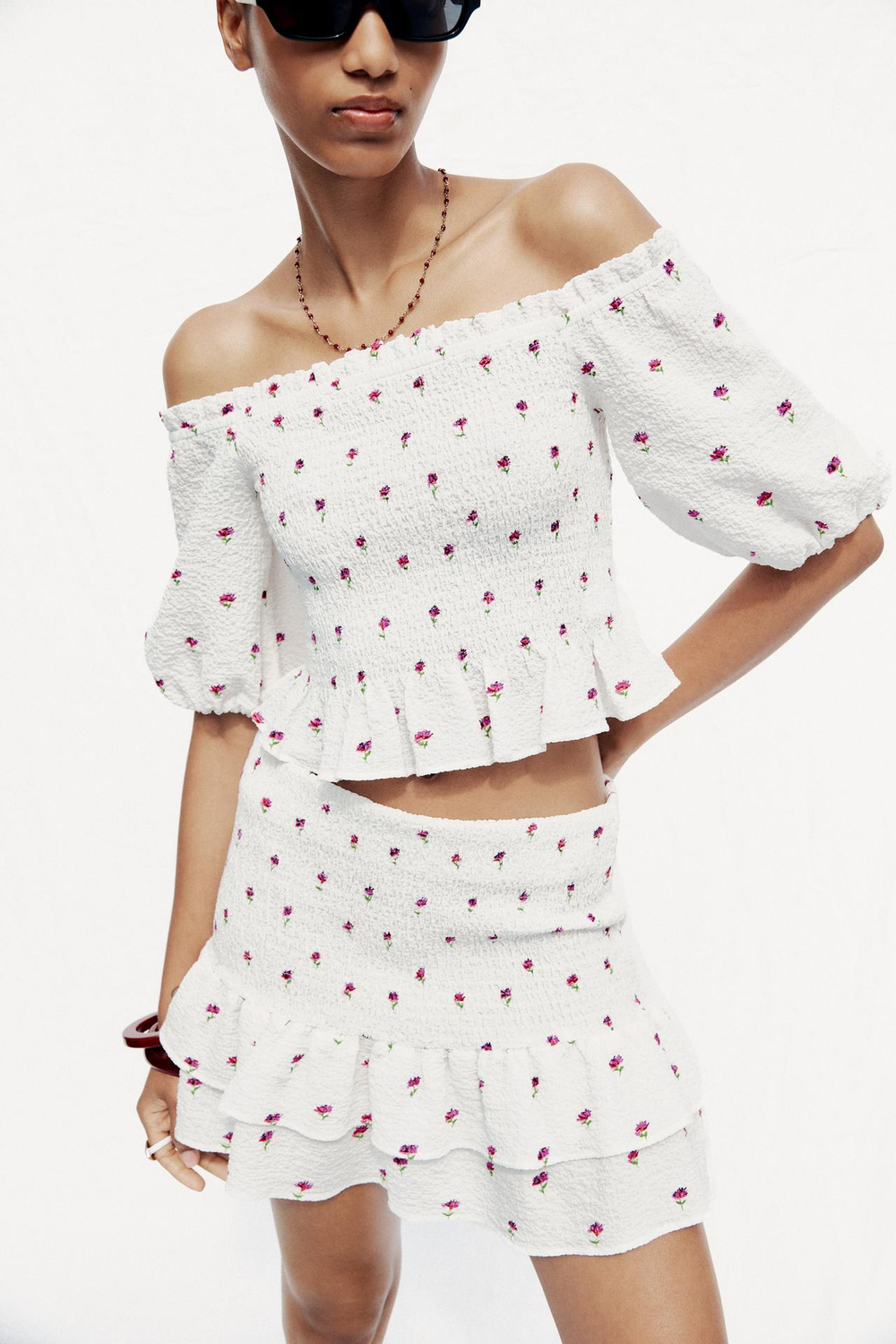 ZARA ТОП С ЦВЕТОЧНЫМ ПРИНТОМ, РОЗОВЫЙ/БЕЛЫЙ