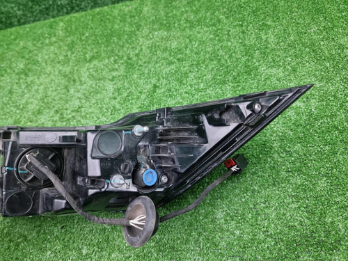 Фонарь правый внешний Geely Monjaro (2021-н.в.)