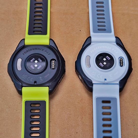 Защитный бампер чехол для часов Garmin Forerunner 965 материал TPU (Черный)
