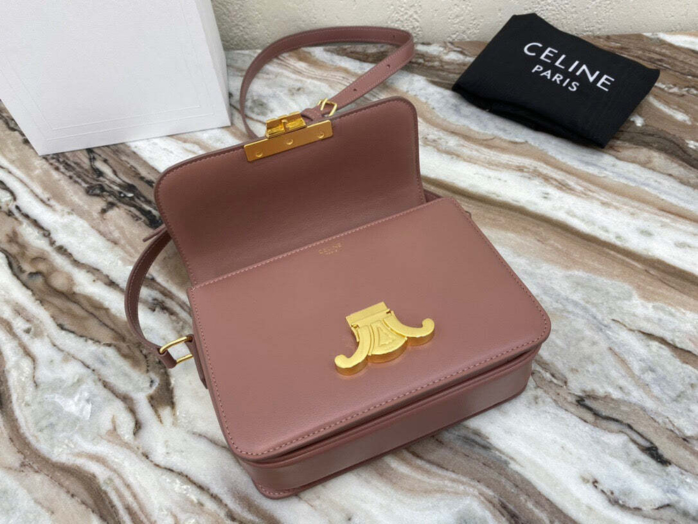 Celine Triomphe 18 cm