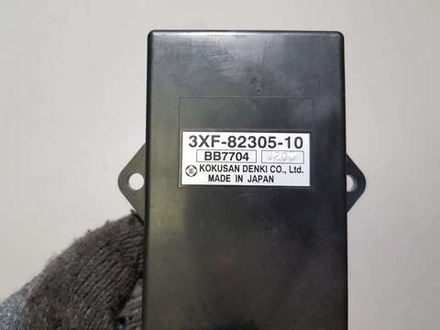 коммутатор Yamaha FZX750 3XF