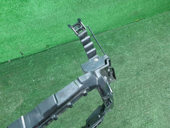 Воздуховод радиатора BMW 4er G22 (2020-н.в.)