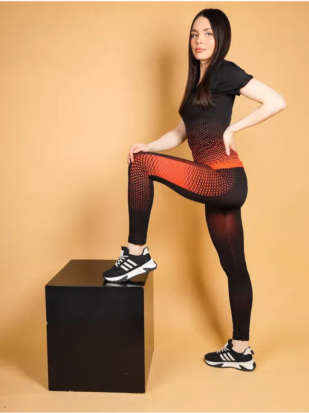 Леггинсы спортивные лосины тайтсы утягивающие пушап