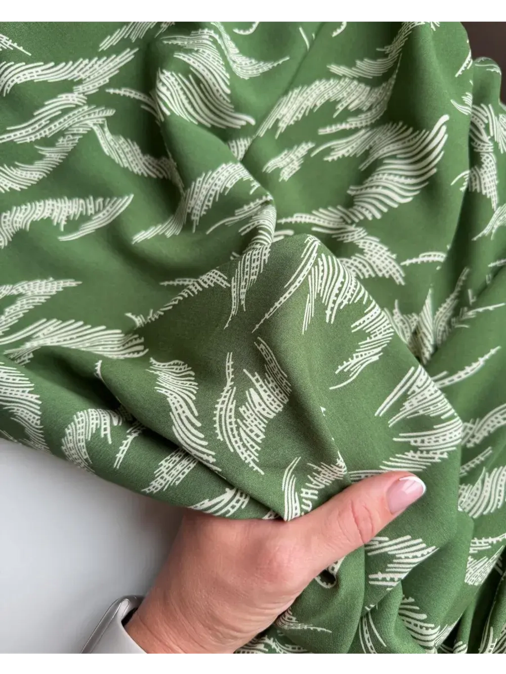 Ткань штапель для шитья 2,3 м плательная вискоза