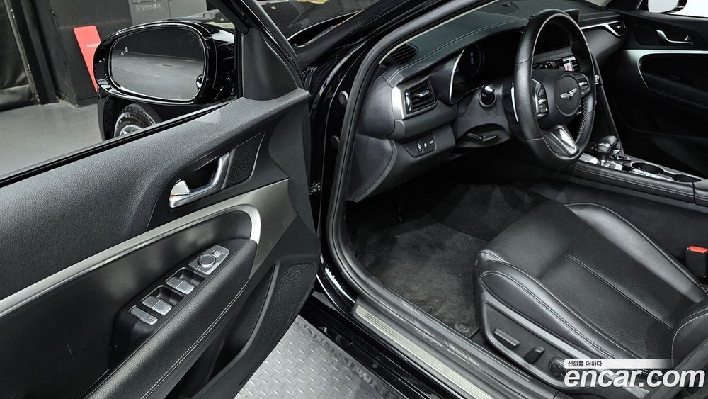 Genesis The New G70 Бензин 2.0T 2WD (03.2022)