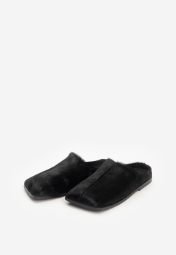 mule square black fur