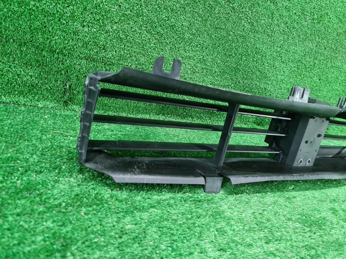 Воздуховод радиатора BMW 3er G20 (2018-2022)