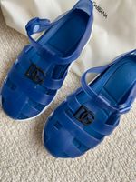 Новые сандалии Dolce&Gabbana, 28