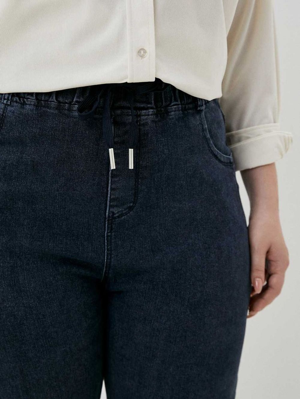 Джинсы на резинке больших размеров