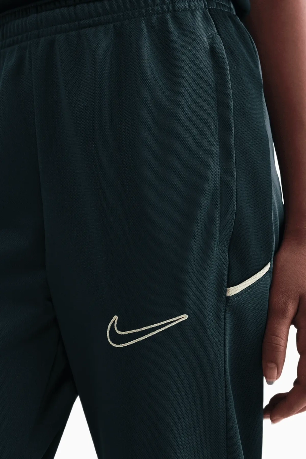 Спортивный костюм Nike Academy 25 Junior - зеленый