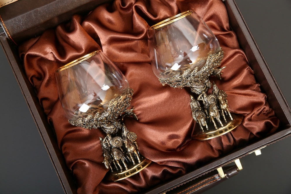 Набор бокалов для коньяка «Три богатыря» 2 шт. в подарочном футляре с художественным оформлением