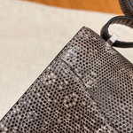 Hermes Constance 18