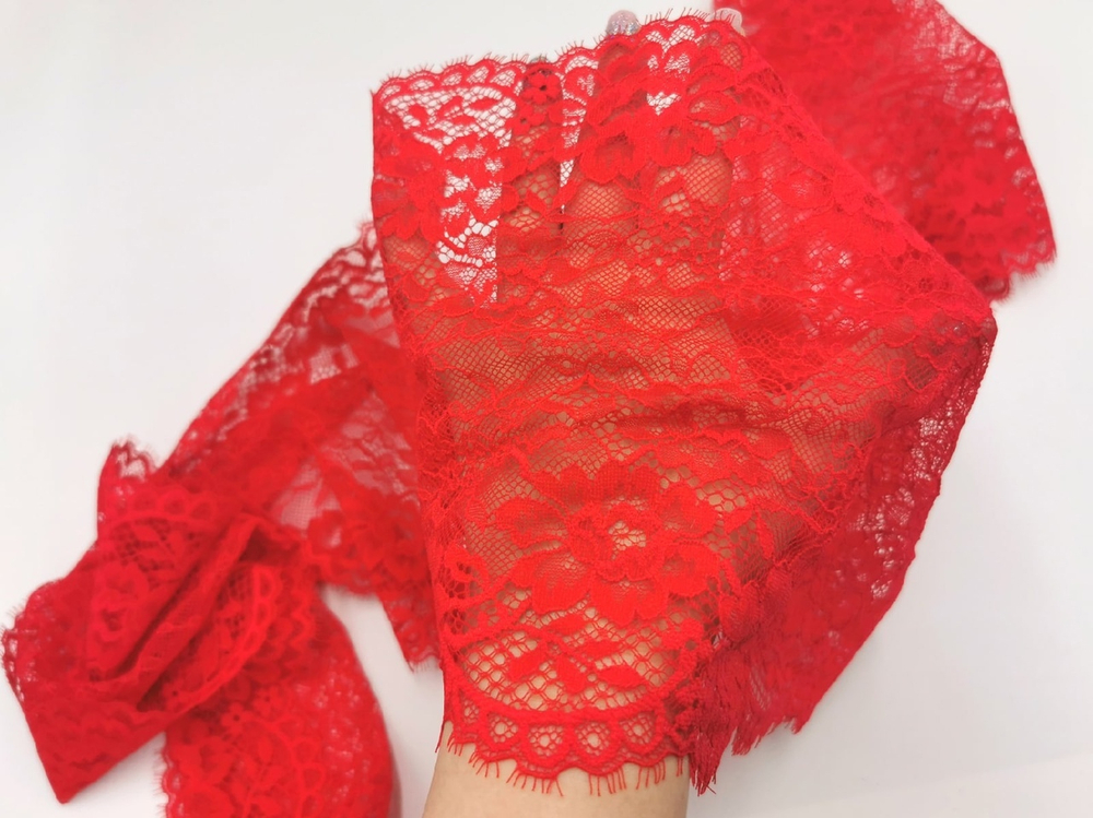 Кружево шантильи с ресничками, 23 см, красное, м (Арт: SK-2008)