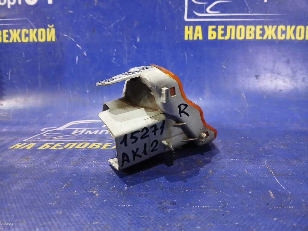 Габарит правый NISSAN MARCH 2002-2005