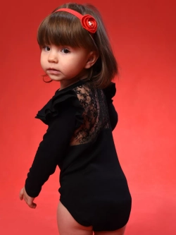 Боди с кружевной спинкой