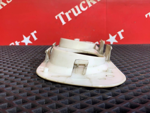 Облицовка ПТФ левая