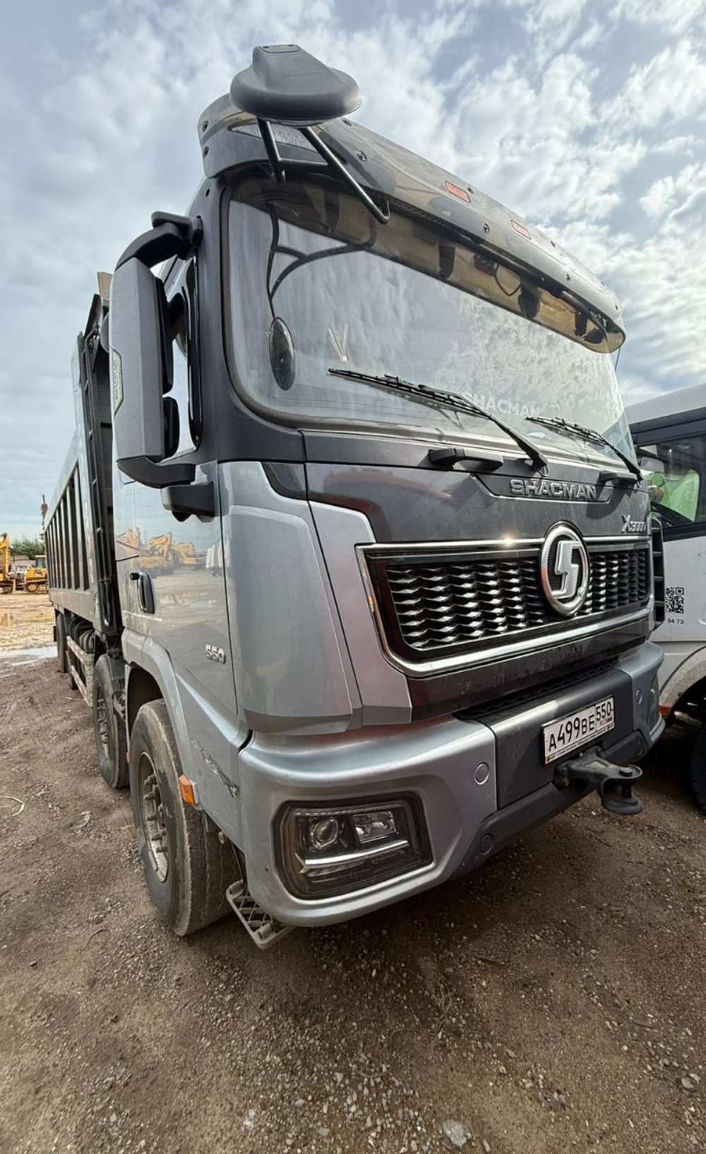 Shacman (Shaanxi) SX* 8x4 Самосвал SX331863366 (Дизельный, 12,5 л, 544 л.с., МТ)