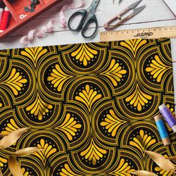 Ткань шелк Армани жёлтый греческий узор на чёрном фоне