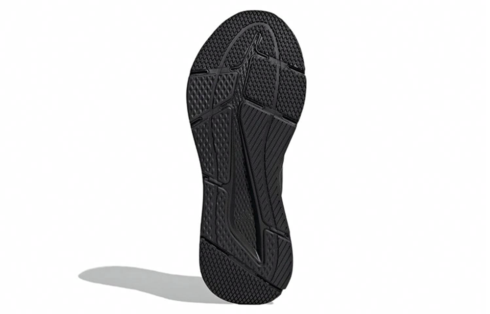 Кроссовки Adidas Questar 2M