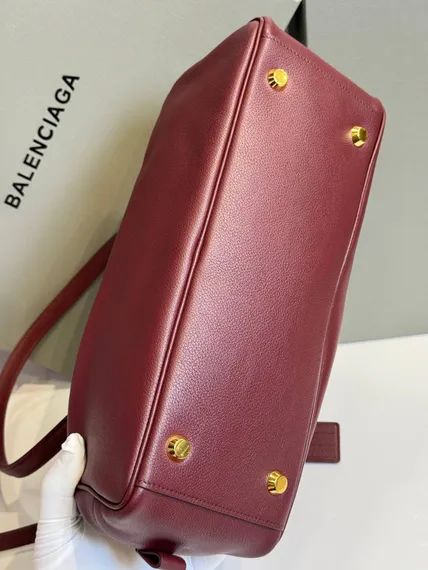 Сумка Balenciaga Carrie