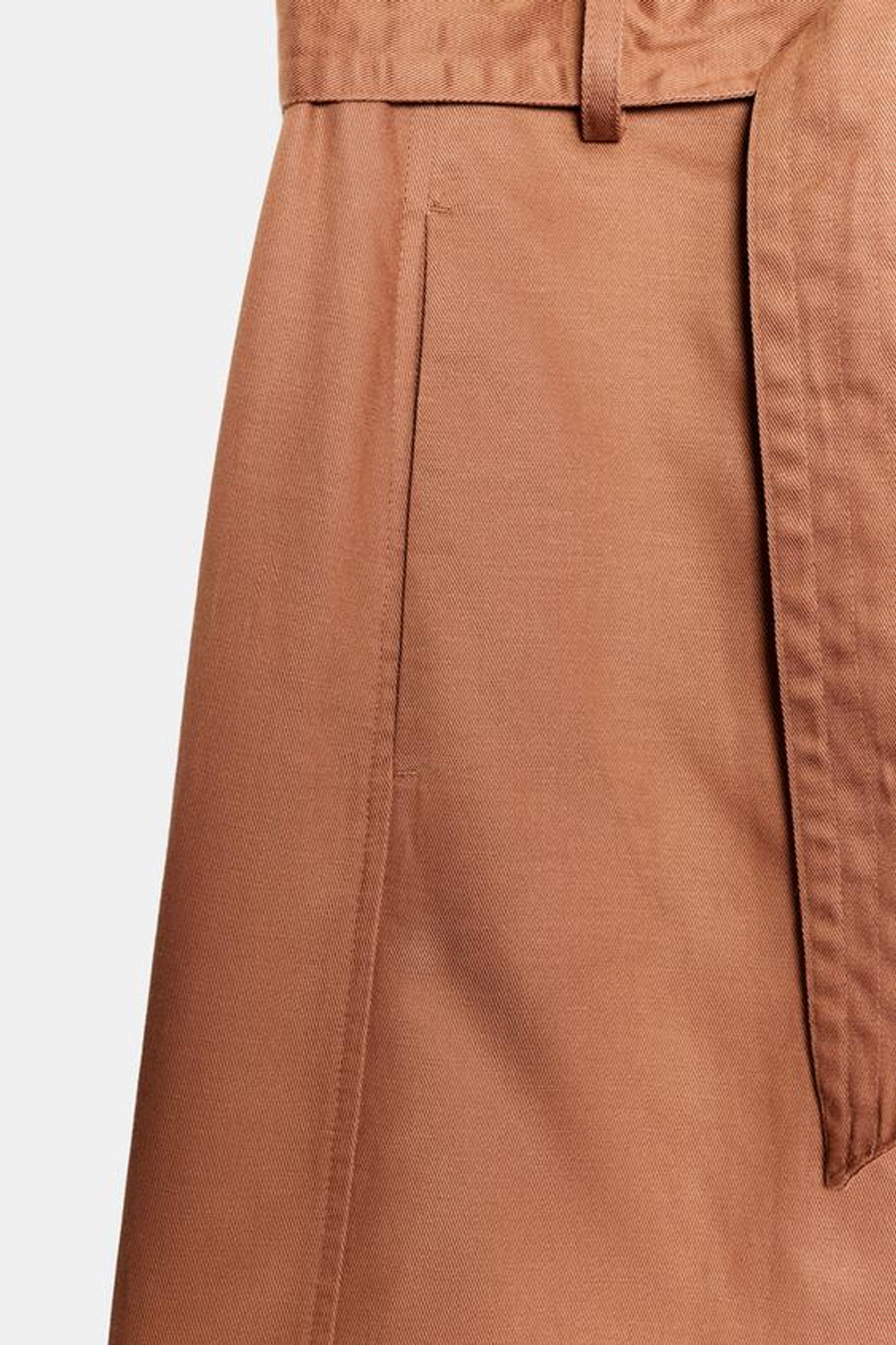ZARA ДЛИННЫЕ ШОРТЫ С РЕМНЕМ, МЕДНЫЙ