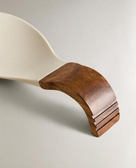 ZARA HOME ПОДСТАВКА ПОД ЛОЖКУ ИЗ СИЛИКОНА, КРЕМОВЫЙ