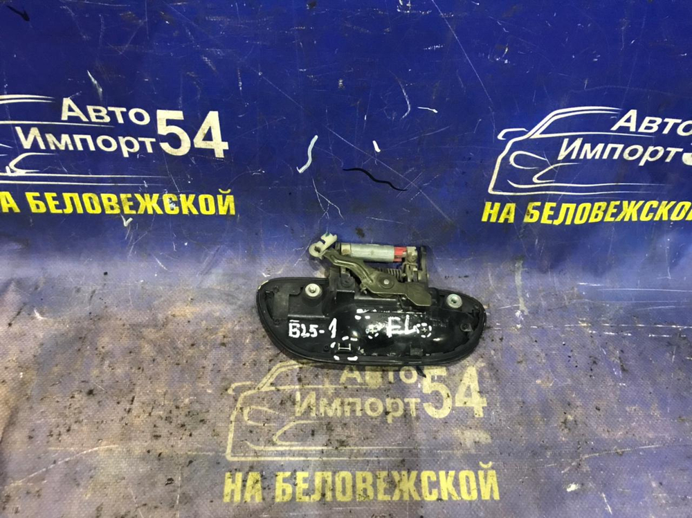 Ручка двери передней левой внешняя SUBARU LEGACY 2005