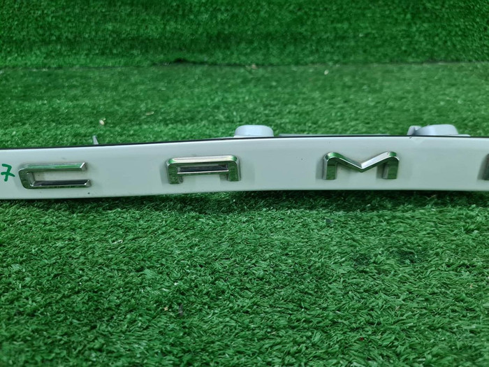 Накладка крышки багажника Toyota Camry xv70 17-нв