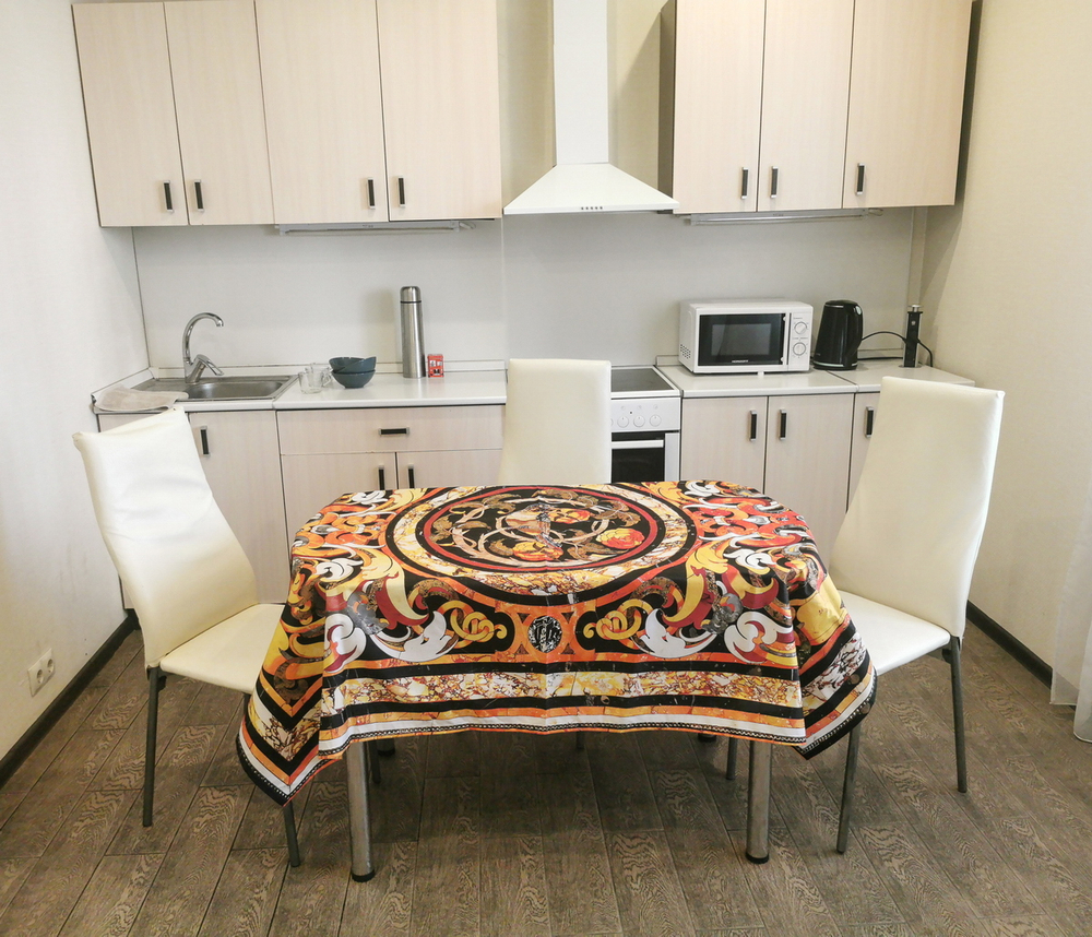 Скатерть «Пьетра Дура с птицей»