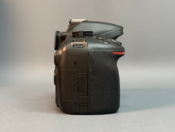 Nikon D5200 Kit 18-55mm 40 кадров