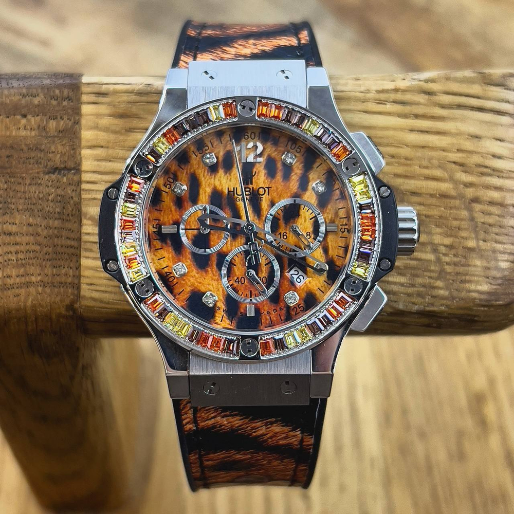 Часы Hublot