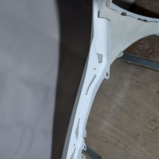 Крылья стеклопластик для Skoda Superb 2