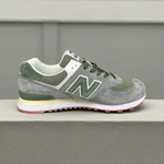 New Balance 574 • Green