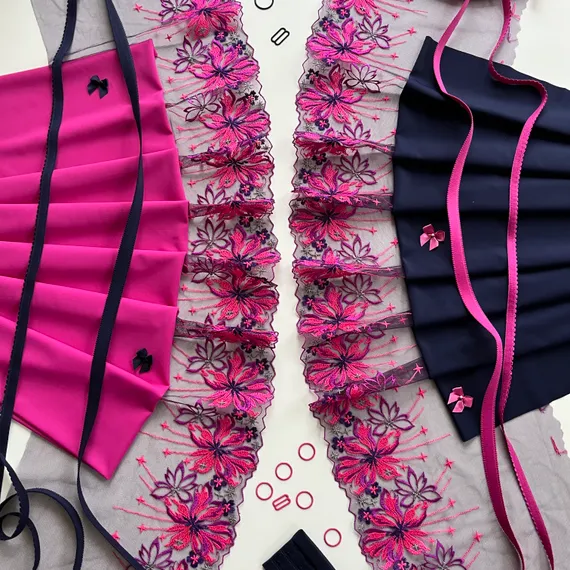 Вышивка на сетке фиолетовая/неон 24 см (правая)