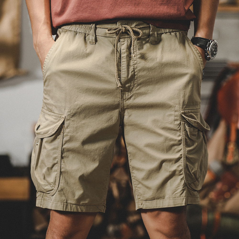 Эластичные шорты мужские с накладными карманами из хлопка 95%