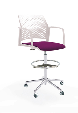 Кресло Rewind каркас хром, пластик белый, база стальная хромированная, с закрытыми подлокотниками, сиденье фиолетовое