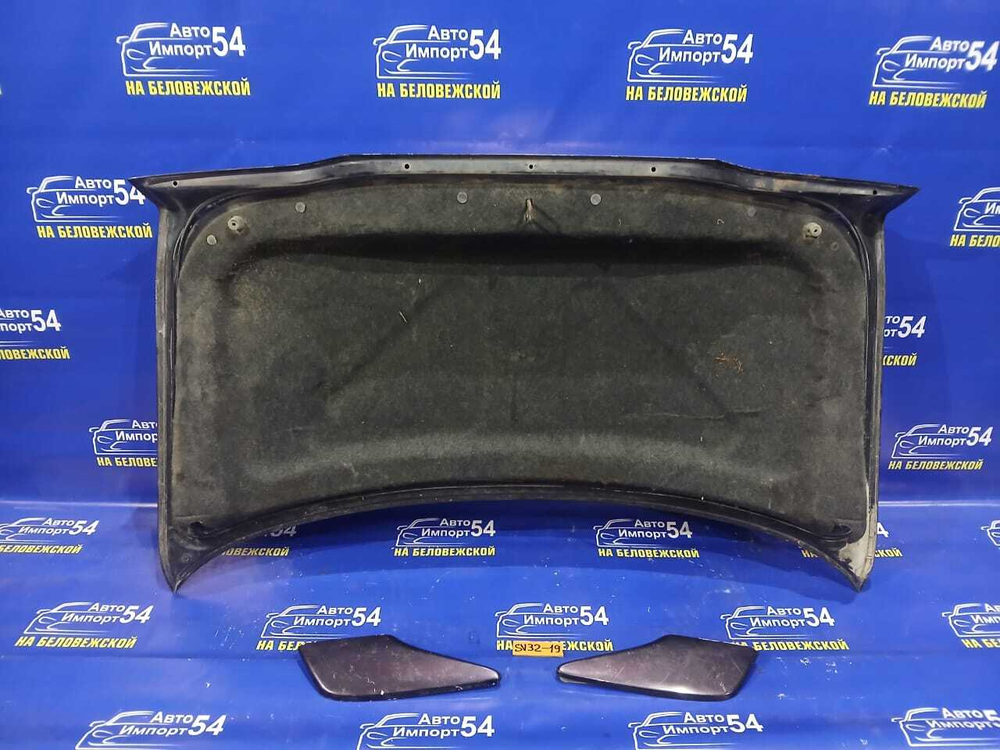 Крышка багажника TOYOTA VISTA 1990