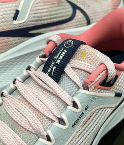 Женские кроссовки Nike Air Zoom Pegasus 40 Premium WMNS 'Pink Acid Wash' DV7890-600