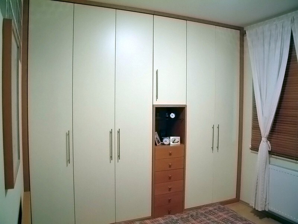 ШКАФЫ НА ЗАКАЗ ЛЮБОГО  РАЗМЕРА