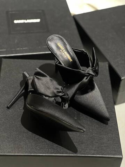 Босоножки Yves Saint Laurent