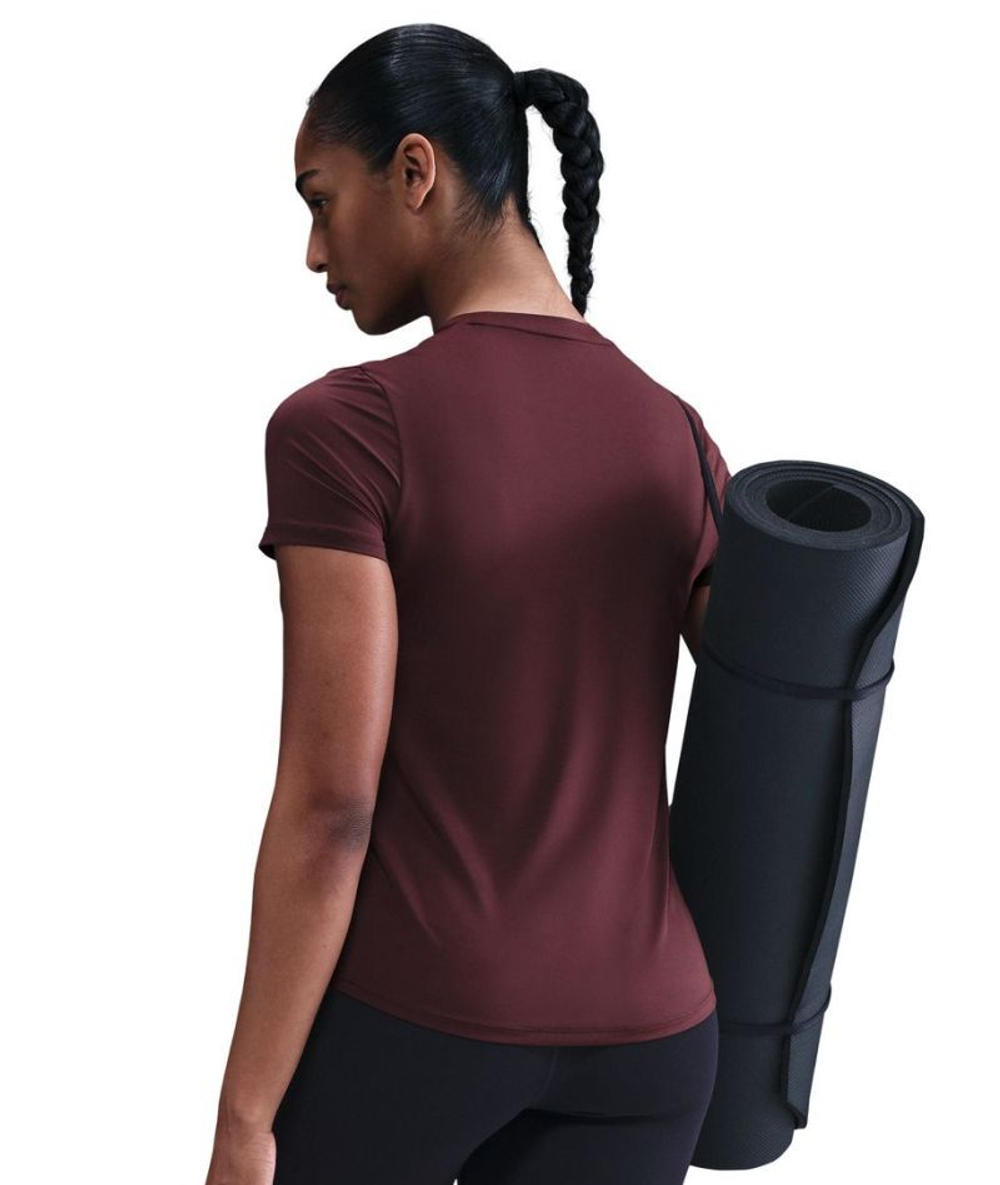 Женская теннисная футболка Nike One Classic Dri-Fit - burgundy crush/white