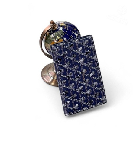 Обложка для паспорта Goyard