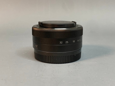 Panasonic Lumix G Vario 12-32mm f/3.5-5.6 Asph MegaOIS