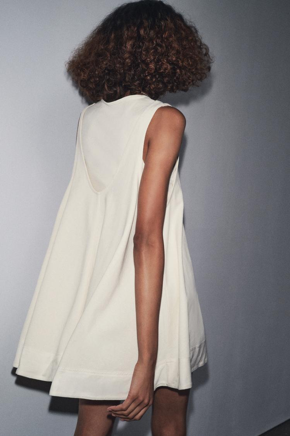 ZARA КОРОТКОЕ КОМБИНИРОВАННОЕ ПЛАТЬЕ, ЭКРЮ