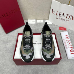 Кроссовки Valentino